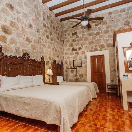Mansion Serrano Hotel エル・フエルテ エクステリア 写真